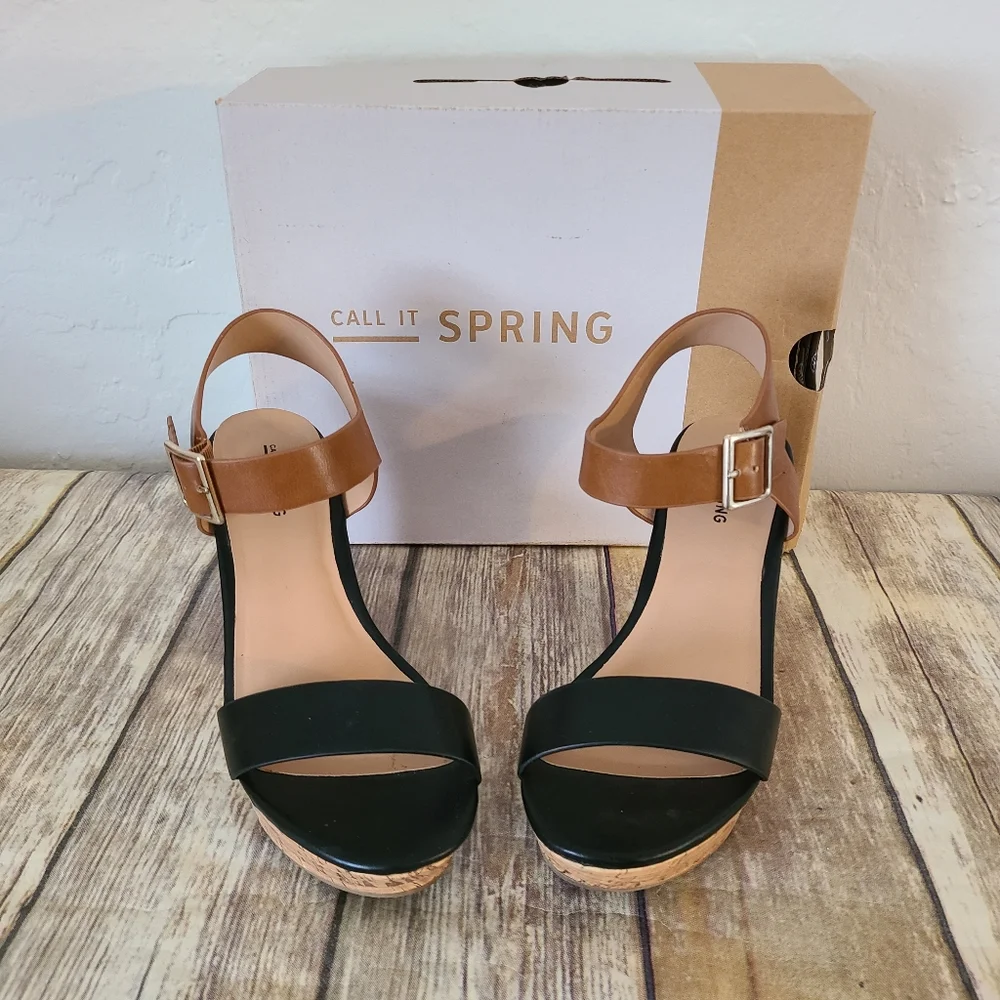 Call It Spring Black & Tan Wedges - size 8